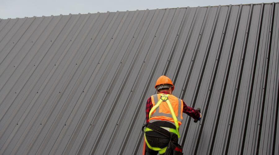 Professional residential roofers in Sheyenne, ND